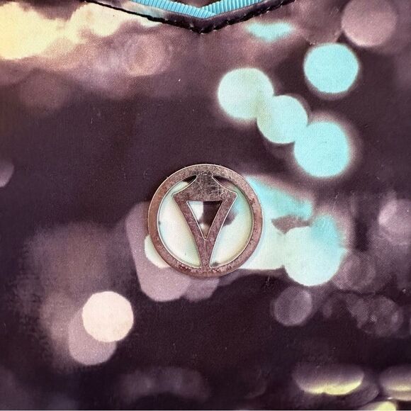 Ivivva by Lululemon Pack For Class Backpack School Night Light Black - Picture 3 of 8